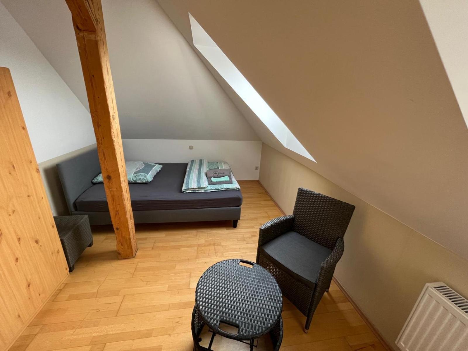 Doppelzimmer, Tv- Bad, Kuehlschrank- Parkplatz-17 Meine Extérieur photo